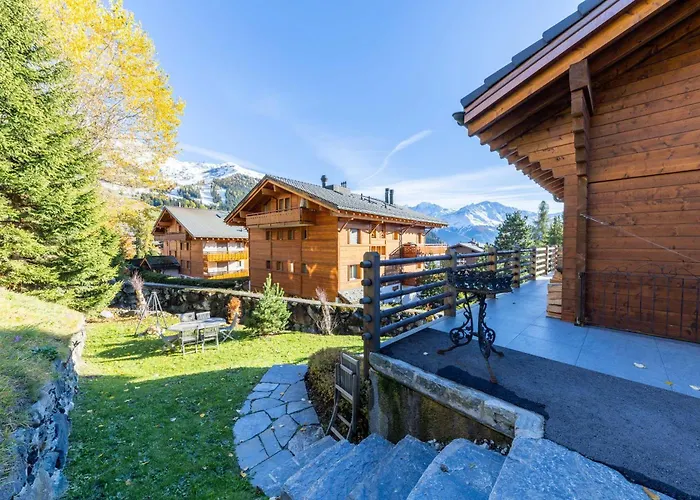 4-bedroom Mountain In By Guestlee Шале Вербье